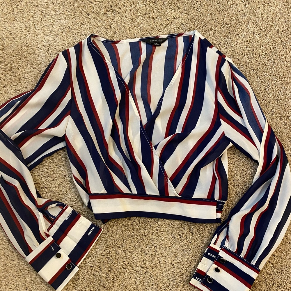 WOMEN’S STRIPED LONG SLEEVE TRENDY TOP